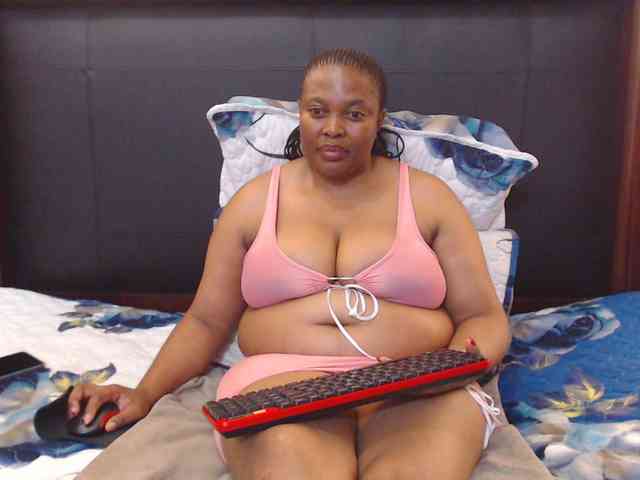 Busttyebony19 webcam