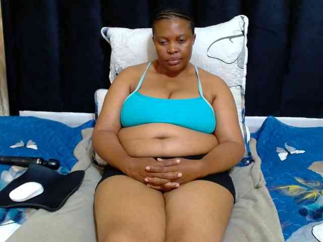 Busttyebony19 webcam