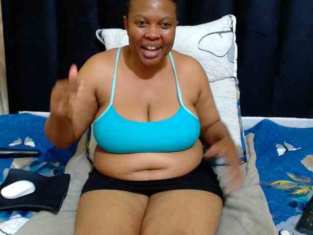 Busttyebony19 webcam