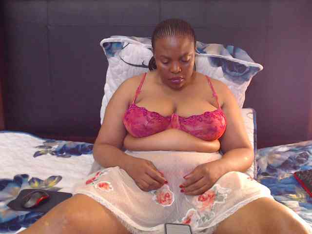 Busttyebony19 webcam