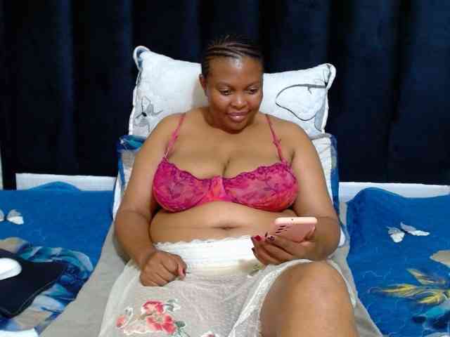 Busttyebony19 webcam