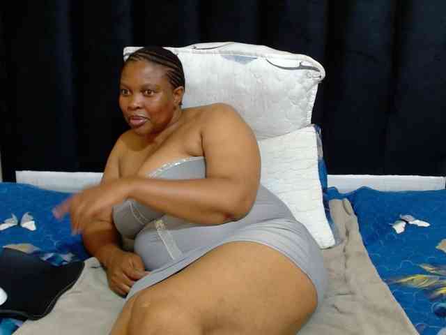 Busttyebony19 webcam