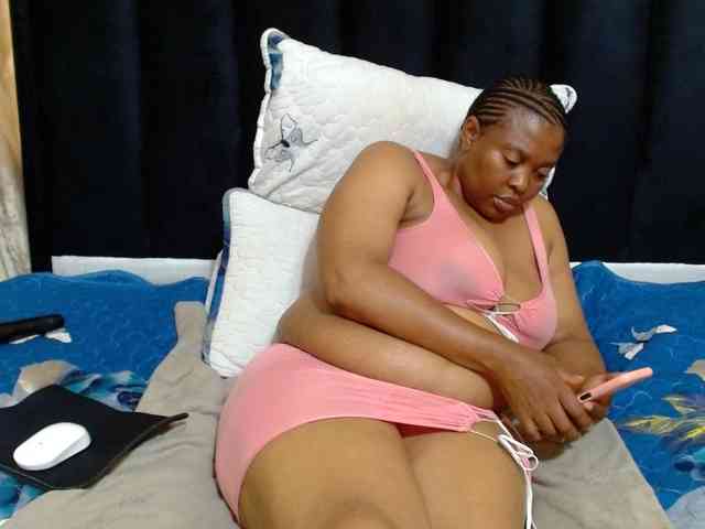 Busttyebony19 webcam