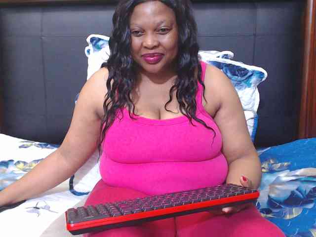 Busttyebony19 webcam