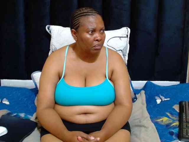 Busttyebony19 webcam