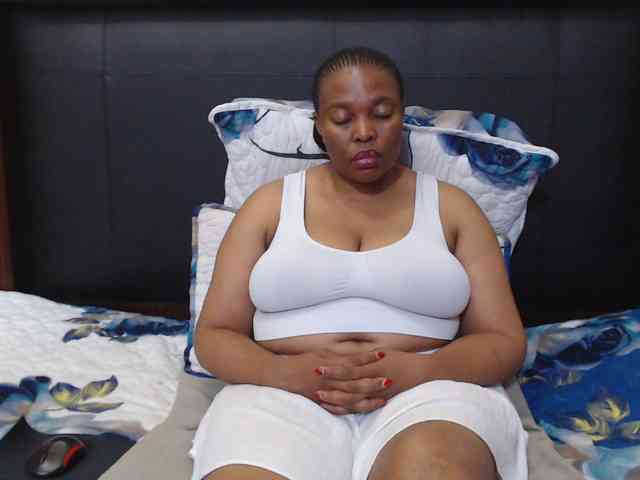 Busttyebony19 webcam