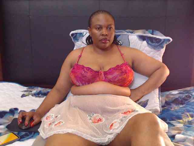 Busttyebony19 webcam