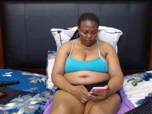 Busttyebony19 webcam