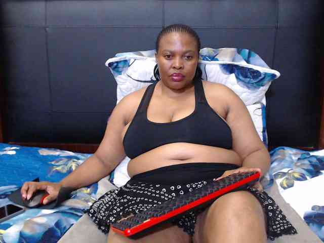 Busttyebony19 webcam