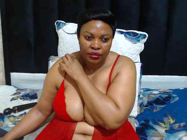 Busttyebony19 webcam