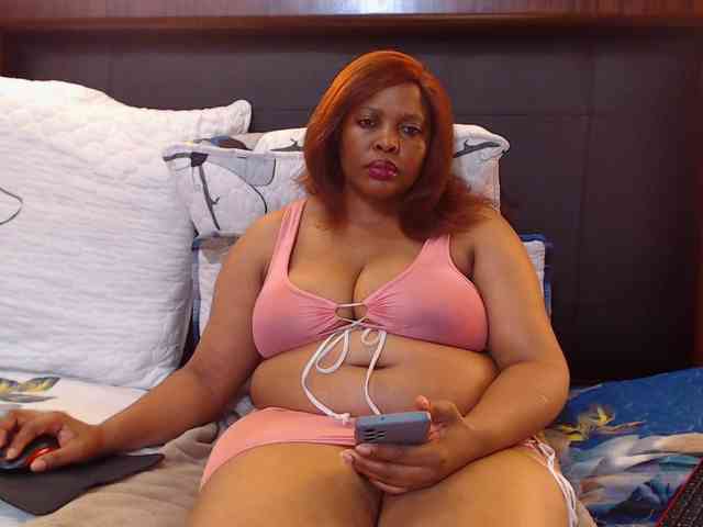 Busttyebony19 webcam