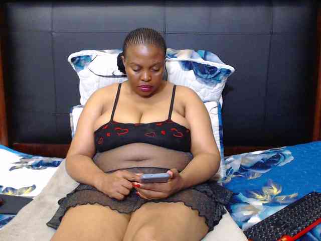 Busttyebony19 webcam