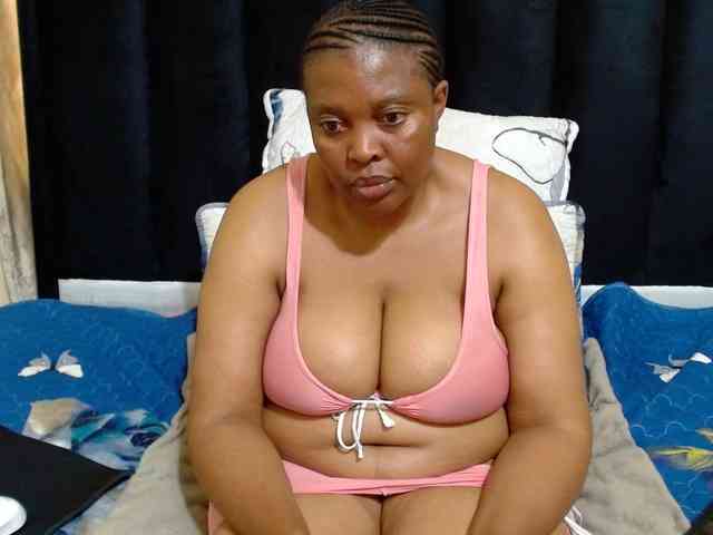 Busttyebony19 webcam