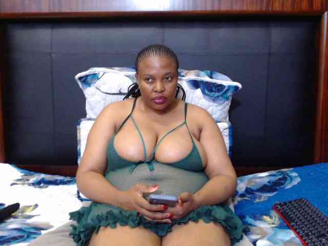 Busttyebony19 webcam