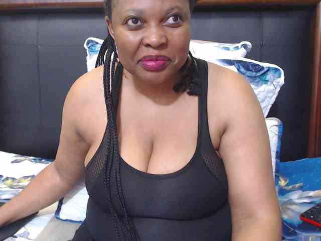 Busttyebony19 webcam
