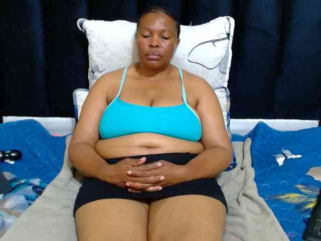 Busttyebony19 webcam