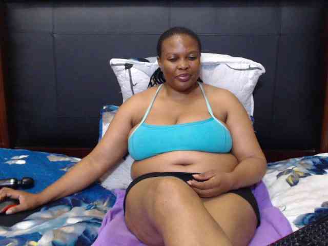 Busttyebony19 webcam