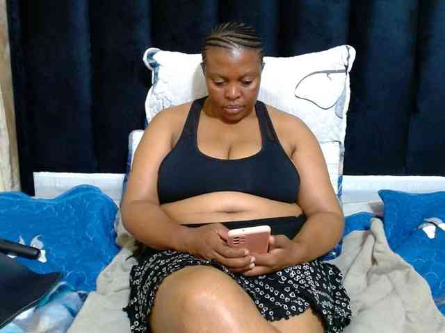 Busttyebony19 webcam