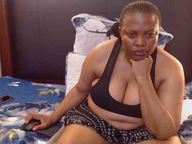 Busttyebony19 webcam