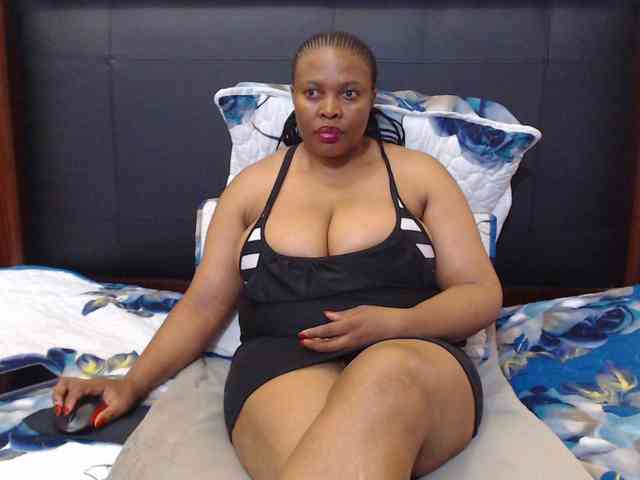 Busttyebony19 webcam