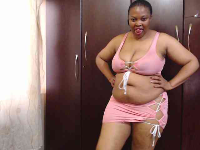 Busttyebony19 webcam