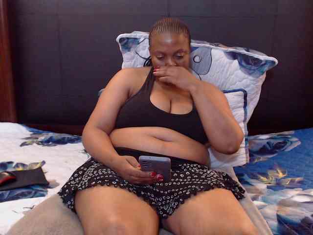 Busttyebony19 webcam