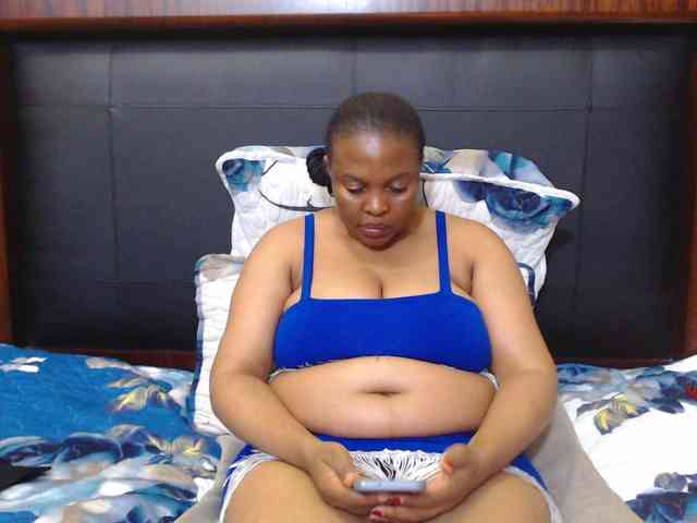 Busttyebony19 webcam