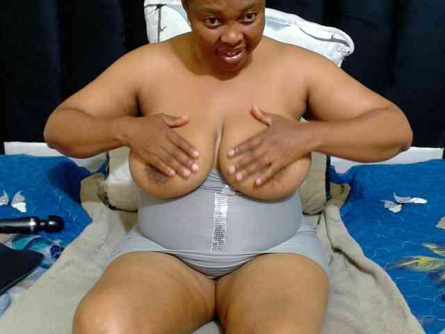 Busttyebony19 webcam