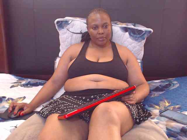 Busttyebony19 webcam
