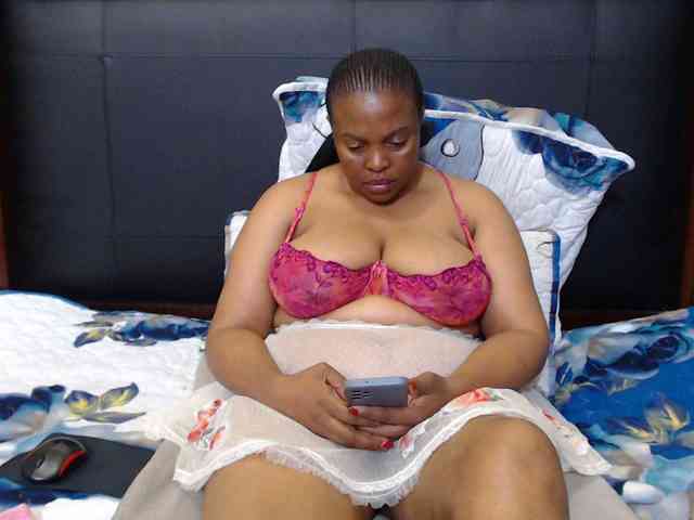Busttyebony19 webcam