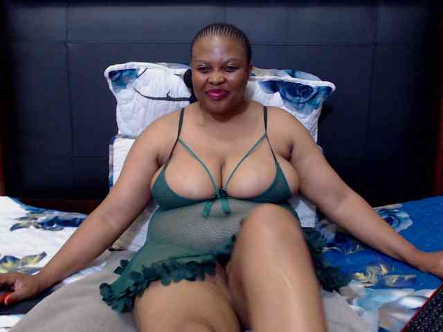 Busttyebony19 webcam