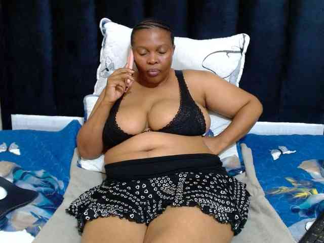 Busttyebony19 webcam