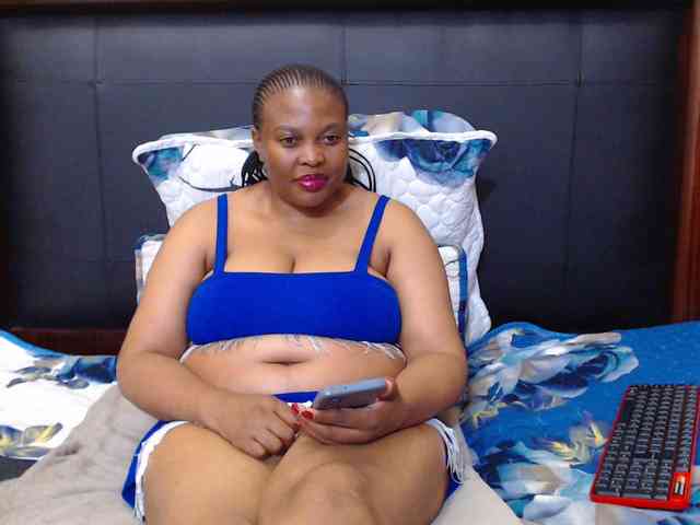 Busttyebony19 webcam