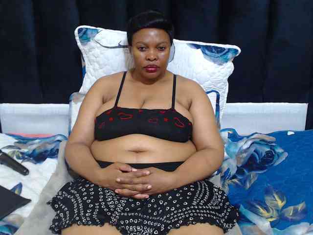 Busttyebony19 Busttyebony19