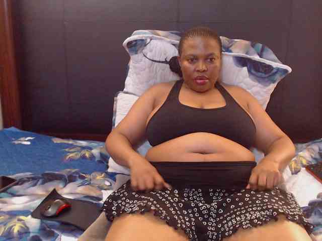 Busttyebony19 webcam