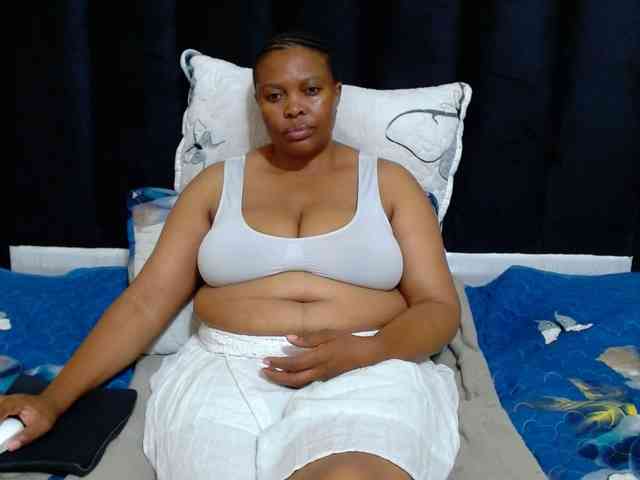 Busttyebony19 webcam