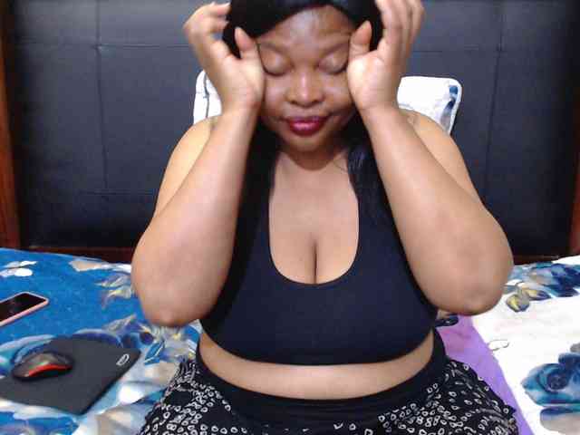 Busttyebony19 webcam