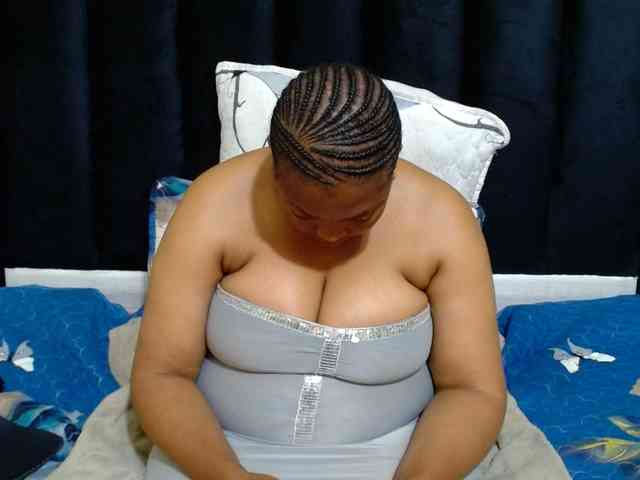 Busttyebony19 webcam