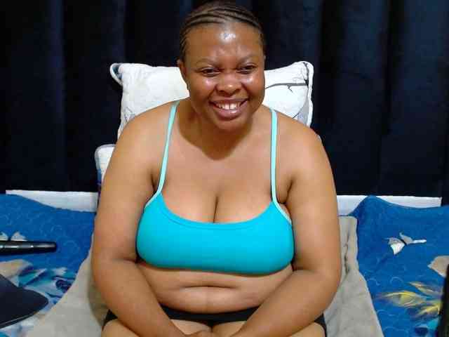 Busttyebony19 webcam