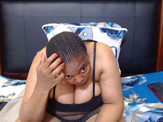 Busttyebony19 webcam