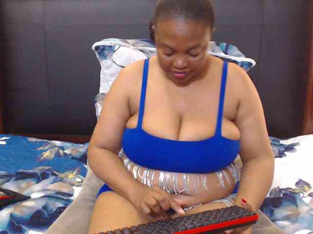 Busttyebony19 webcam