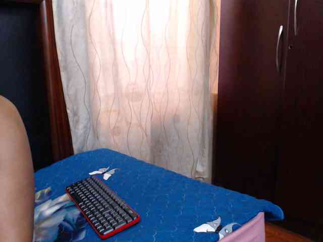 Busttyebony19 webcam