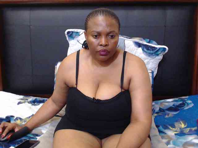 Busttyebony19 webcam