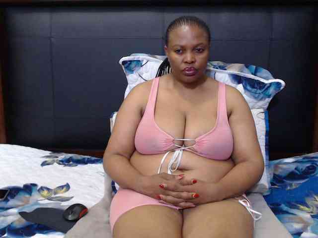 Busttyebony19 webcam