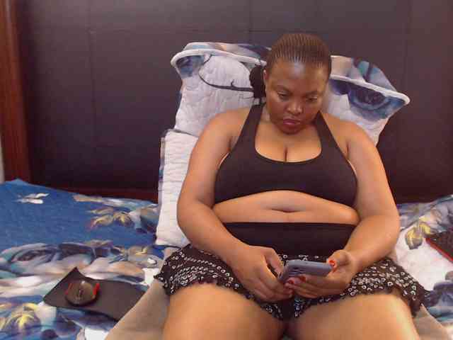 Busttyebony19 webcam