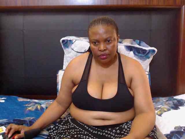 Busttyebony19 webcam