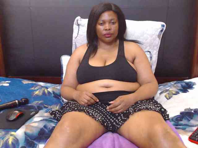 Busttyebony19 webcam