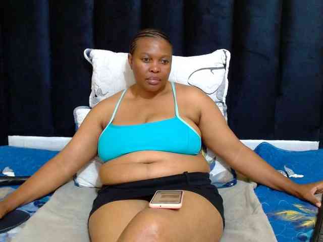 Busttyebony19 webcam