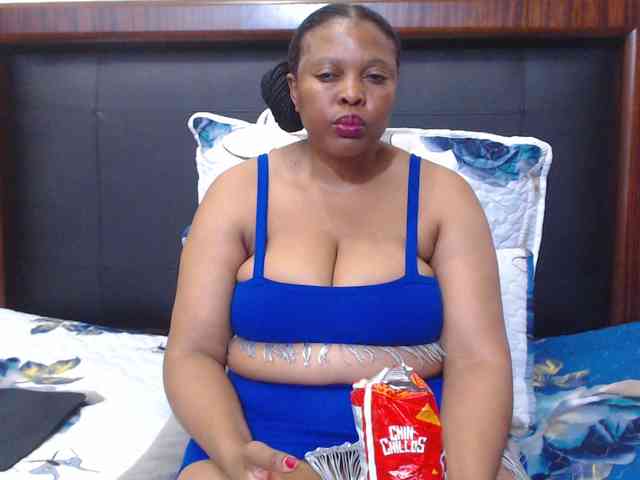 Busttyebony19 webcam