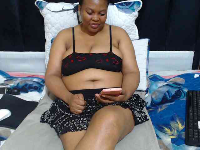 Busttyebony19 Busttyebony19